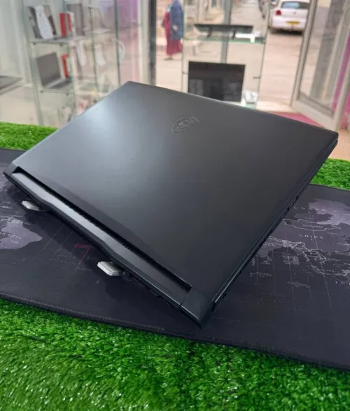 MSI Katana GF66 11UG /  I7-11800H /  RTX 3070 DDR6 ( 8GB) / 16GB ram