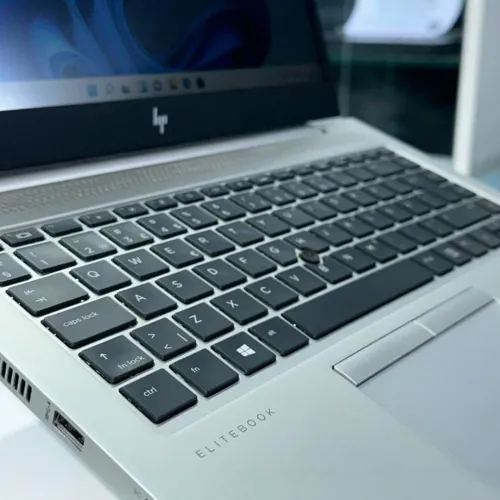 PC Laptop HP EliteBook G6 840  I7-8650U 8EME GENERATION 