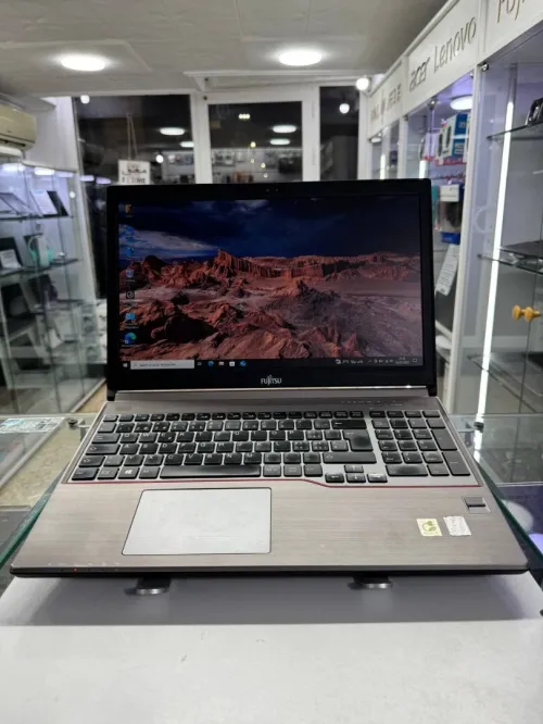 PC LAPTOP FUJITSU E754 / I5-4TH / 16GB RAM / 256 SSD 