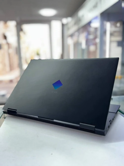 Laptop Gaming HP OMEN / I7-11GNR / RTX3050TI / 16GB RAM
