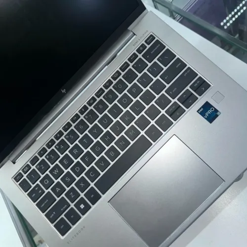 HP ELITEBOOK G10 840 / i5-1335U 13eme Génération 