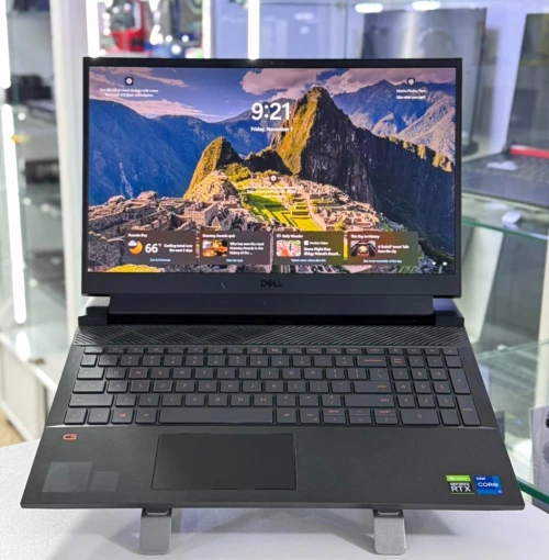 Laptop Gaming DELL 15 5511 / RTX3060 / 240Hz