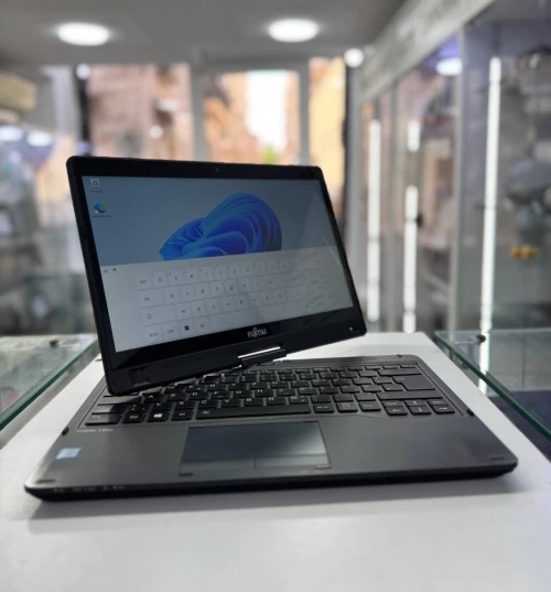 LAPTOP 2IN1 FUJITSU LIFEBOOK T939 TACTILE 