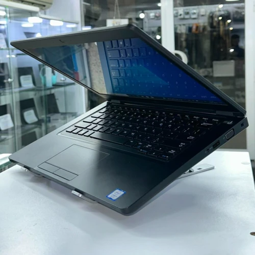 LAPTOP DELL LATITUDE 5490 Tactile / I3-7EME GNR / 16 GB RAM / 256 SSD 