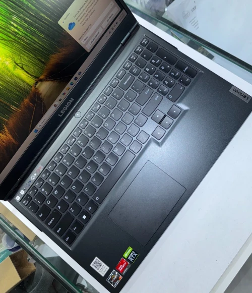 Laptop gaming Lenovo Legion 5  / RYZEN 7 SERIE 5000 / RTX3050TI