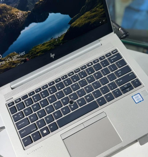 PC LAPTOP HP ELITEBOOK G5 830 / I5-7EME GNR / 512 GB SSD