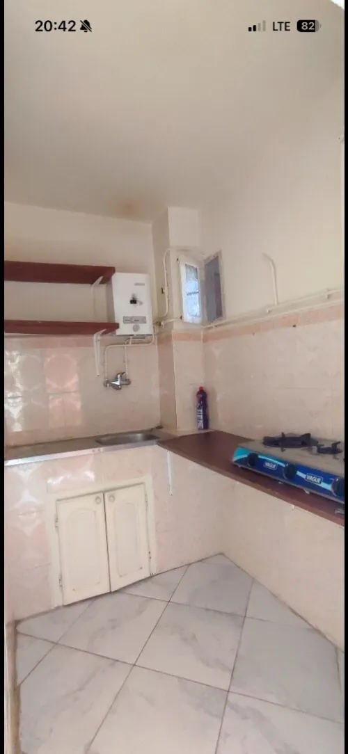 Location Appartement Niveau de villa F2 Alger Hydra