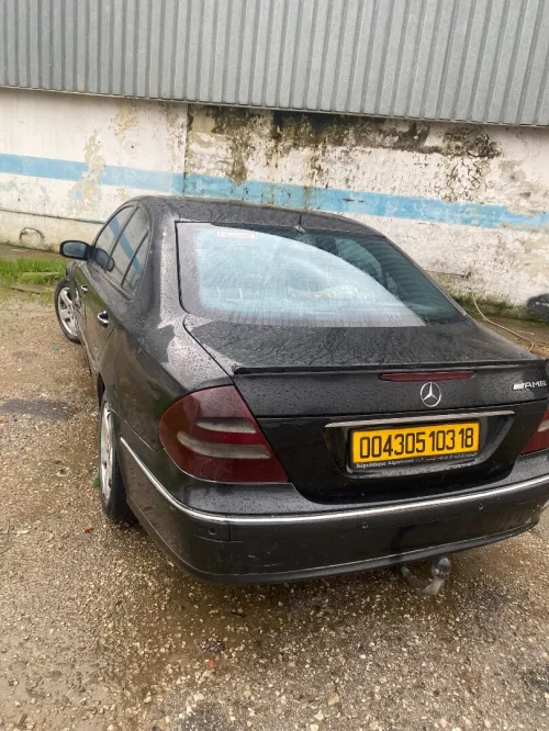 Mercedes Classe E 2003 E220