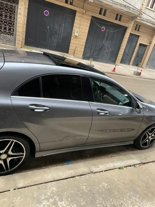 Mercedes Classe A 2015 180  Exclusif +