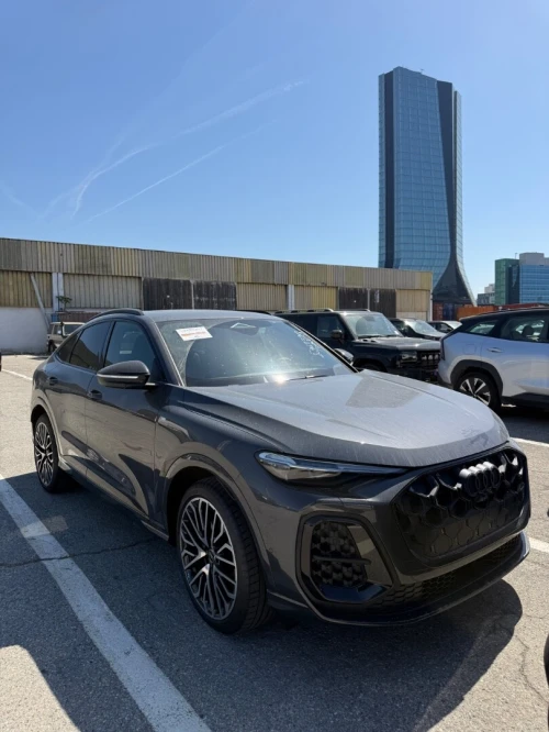Audi Q5 2026 S_Line