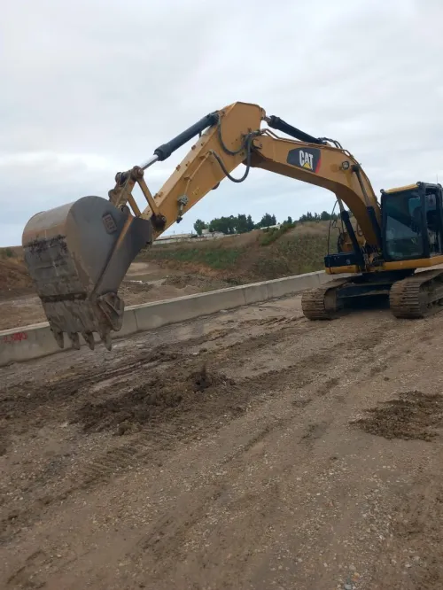 caterpillar caterpillar 320 DL 2018