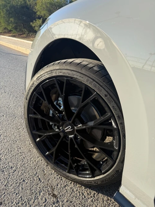 Volkswagen Golf 8 2025 R-Line