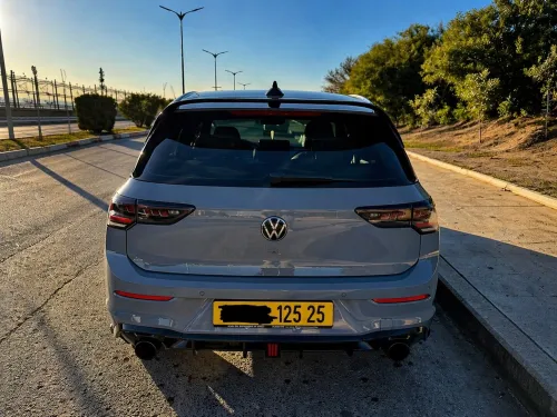 Volkswagen Golf 8 2025 R-Line
