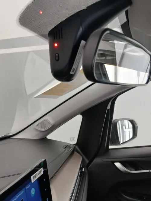 Livan X3 Pro  2026 Automatique (Avec toi ouvrant )