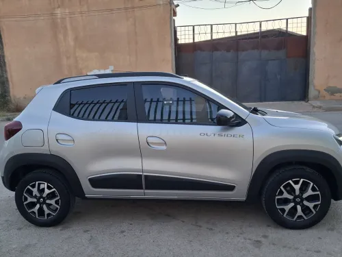 Renault Kwid 2024 Outsider
