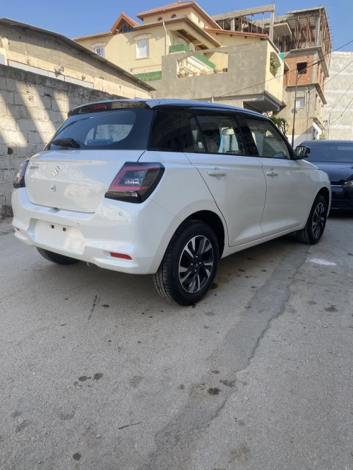 Suzuki Swift 2026 2026 Swift couper montecarlo