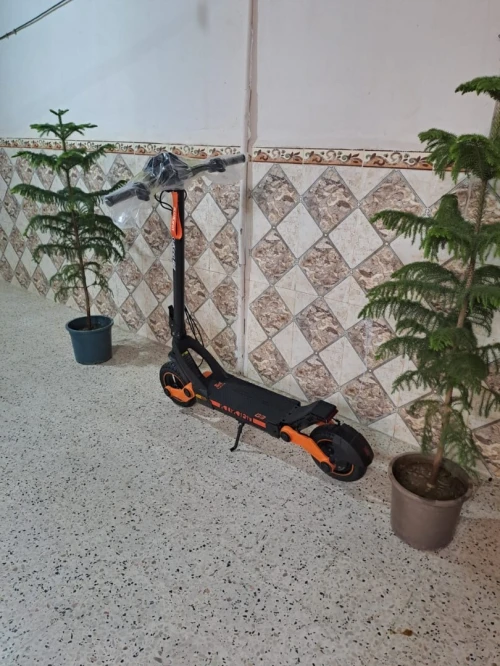 Trotinette électrique KuKurine G3 neuf
