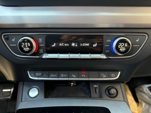 Audi Q5 2022 S Line