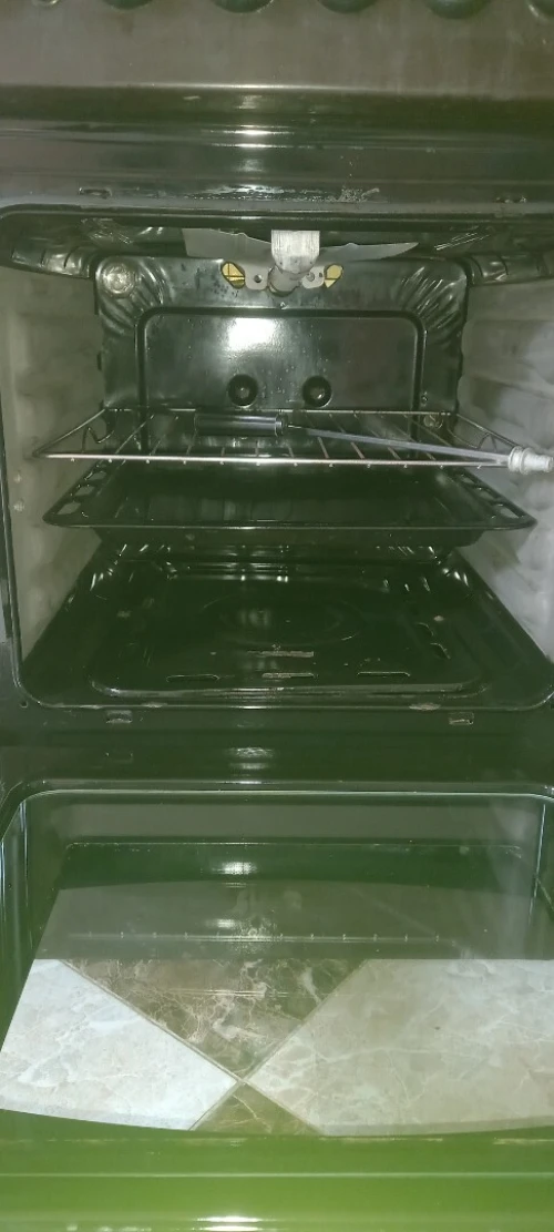 Cuisinière Géant marron