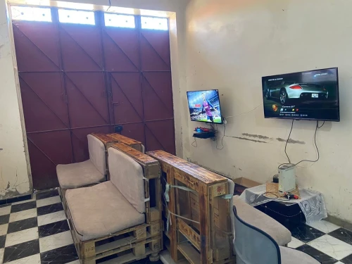Liquidation Salle de jeux complet