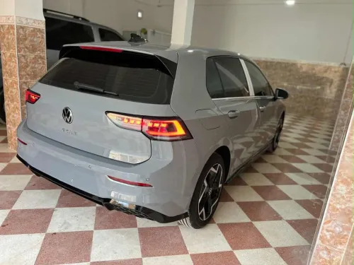 Volkswagen Golf 8 2025 R-Line