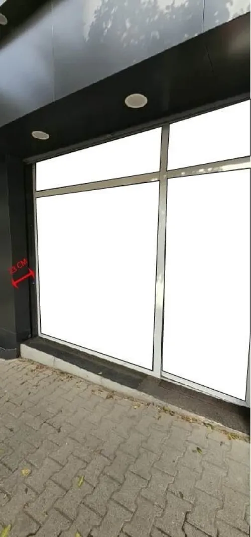 Vitrine & Alucobond à vendre
