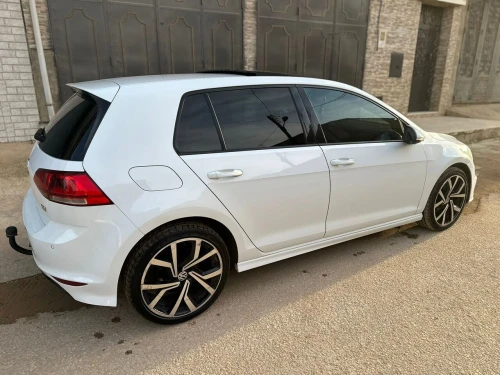 Volkswagen Golf 7 2014 R line