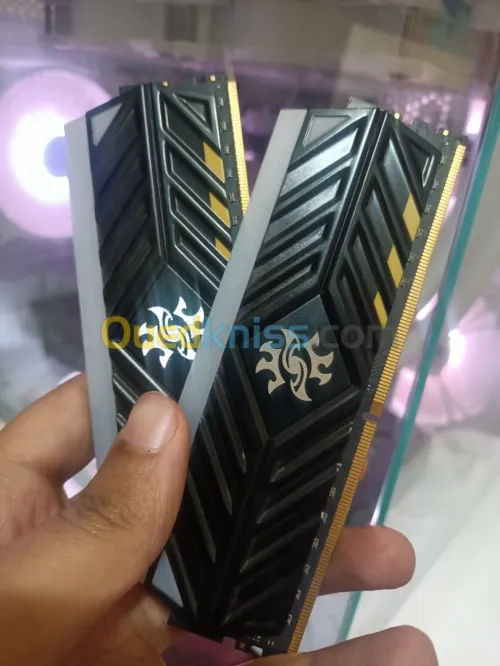 RAM ADATA XPG RGB 3000MHz 16GB (8x2) duel