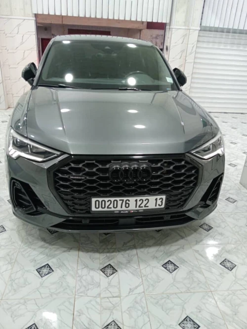 Audi Q3 2022 Q3