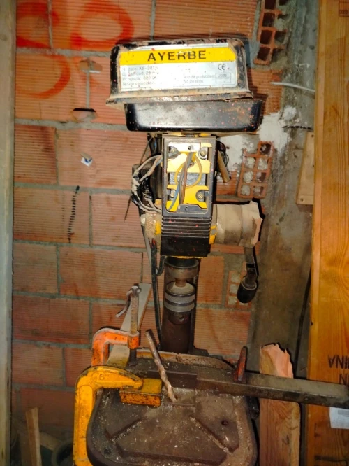 Vente de machines PERCEUSE
