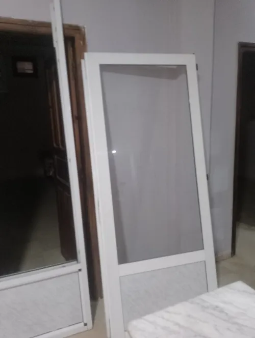Avendre des portes en PVC