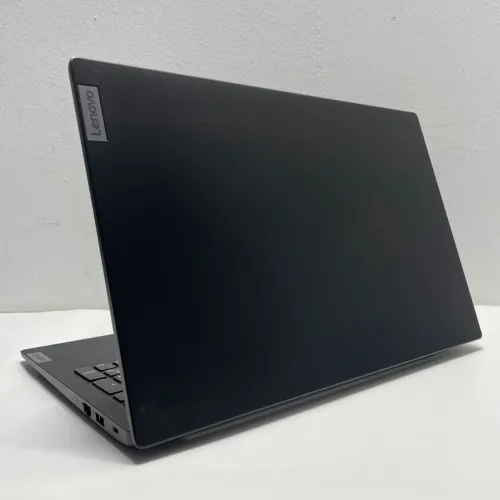 Lenovo V15 G4 Ryzen 7 Series 7000 Ram 16 Gb Stockage 512 Gb