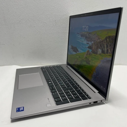 WORKSTATION HP ZBook Firefly 16 inch G11 Ultra 7 Serie H 14eme Gen Ram 32Gb Stockage 1Tb Nvidia A500