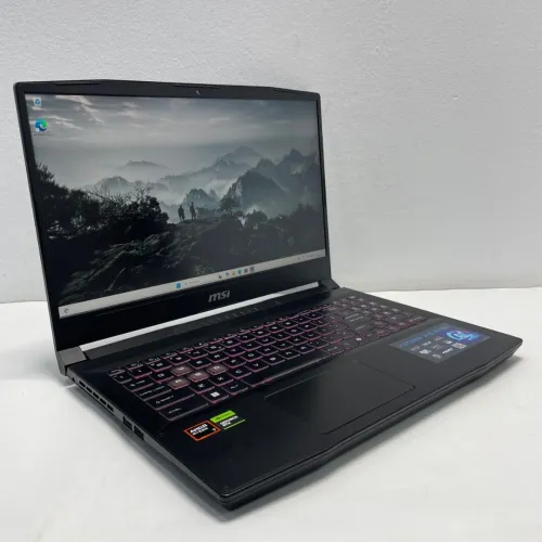 MSI KATANA A15 Rayzen 7 Serie 8000 HS RAM 16Gb Stokage 512Gb RTX 4060 8GB