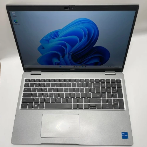 DELL LATITUDE 5540 2023 15.6 Pouces i5 13eme Génération Ram 16gb Stockage 512Gb