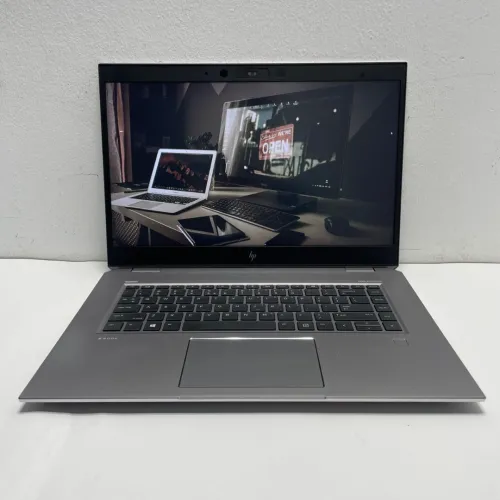 WorkStation HP ZBook Studio 15 inch G5 i7 10eme Generation Serie H Ram 32Gb Stockage 512 Gb Nvidia P1000 4 Gb
