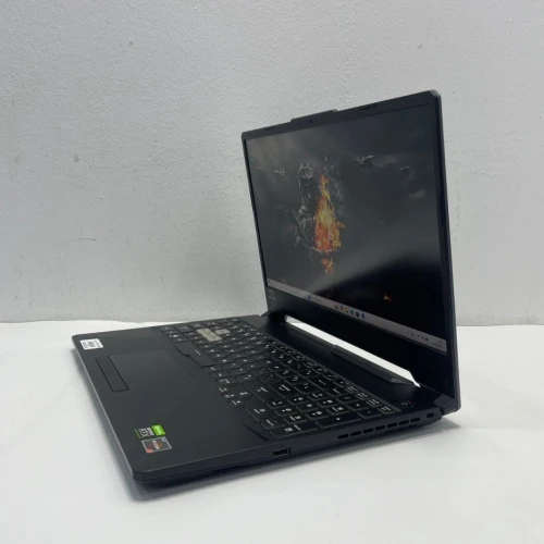 ASUS TUF Gaming A15 Rayzen 7 serie 4800H 16 Gb Stockage 512 Gb RTX 2060