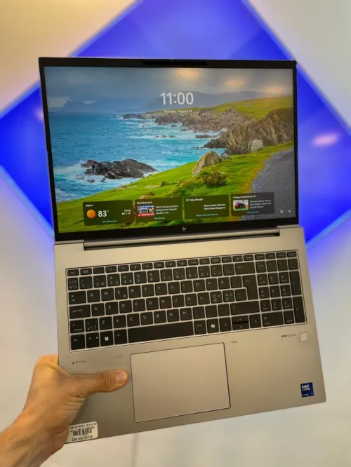 WORKSTATION HP ZBook Firefly 16 inch G11 Ultra 7 Serie H 14eme Gen Ram 32Gb Stockage 1Tb Nvidia A500