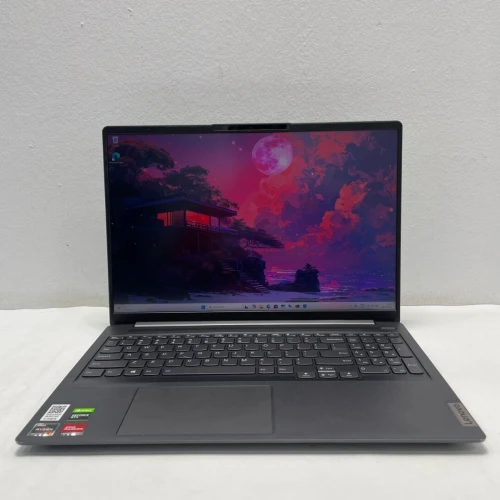 Lenovo PRO 16 2021 Ryzen 7 Series 5000 Ram 16 Gb Stockage 512Gb GTX 1650 4GB