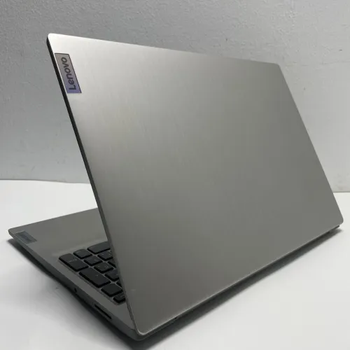 Lenovo IdeaPad 3 i5 11eme Generation Ram 8 Gb Stockage 512 Gb