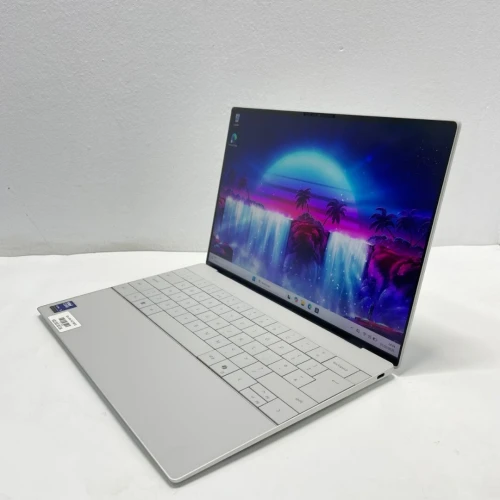 DELL XPS 13 9350 ULTRA 5 226V Ram 16 Gb Stockage 512 Gb