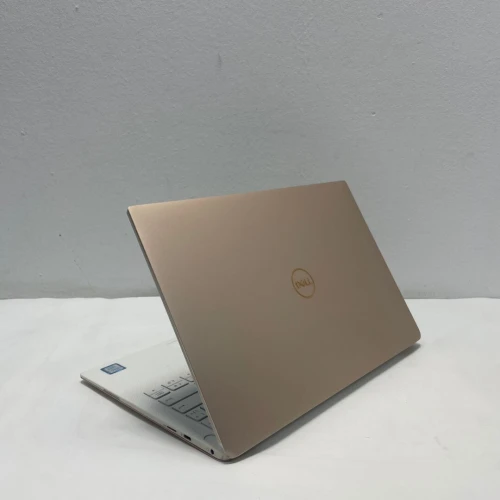 DELL XPS 13 9370 i7 8eme Generation Ram 8 Gb Stockage 256 Gb