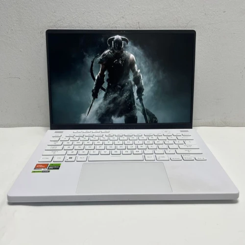 Asus Rog Zephyrus Ryzen 9 Series 7000 HS Ram 16 Gb Stockage 512 Gb RTX 4060 8 Gb Vram