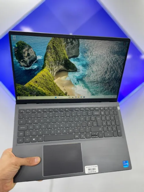 Dell Vostro 15 i7 11eme Generation Processeur H Ram 16 Gb Stockage 512 Gb