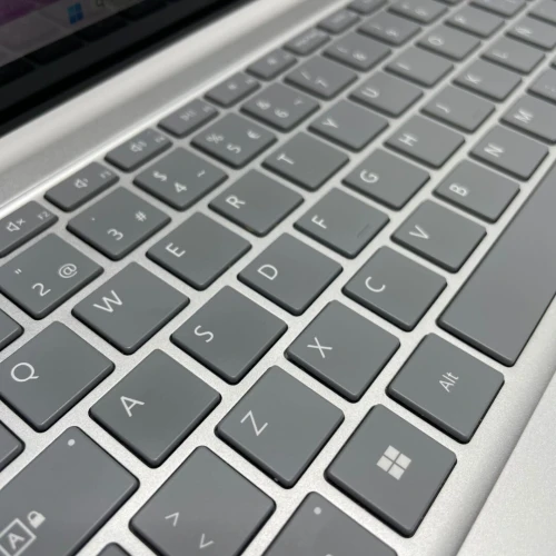 Microsoft surface Go 2 Tactile i5 11eme Generation Ram 8Gb Stockage 128Gb SSD