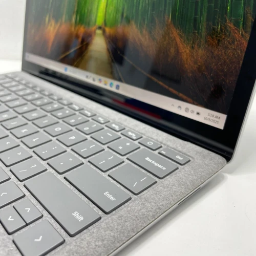 Microsoft surface laptop 5 i7 12eme Generation Ram 16 Gb Stockage 512 Gb