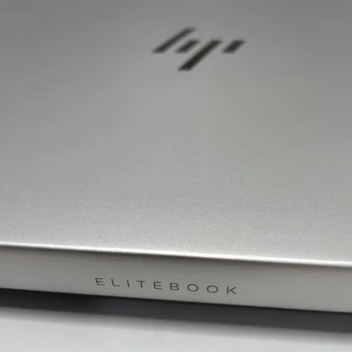 HP EliteBook 665 G11  Ryzen 7 Pro Series 7000 Ram 16 Gb Stockage 512 Gb Neuf