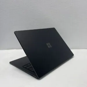 Microsoft surface laptop 5 TACTILE  i7 12eme Generation Ram 16 Gb Stockage 256 Gb