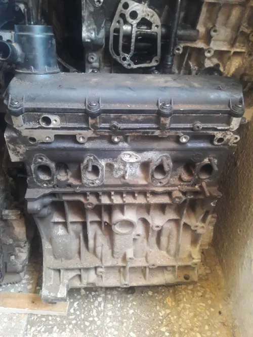 Moteur VW 1.6 essence