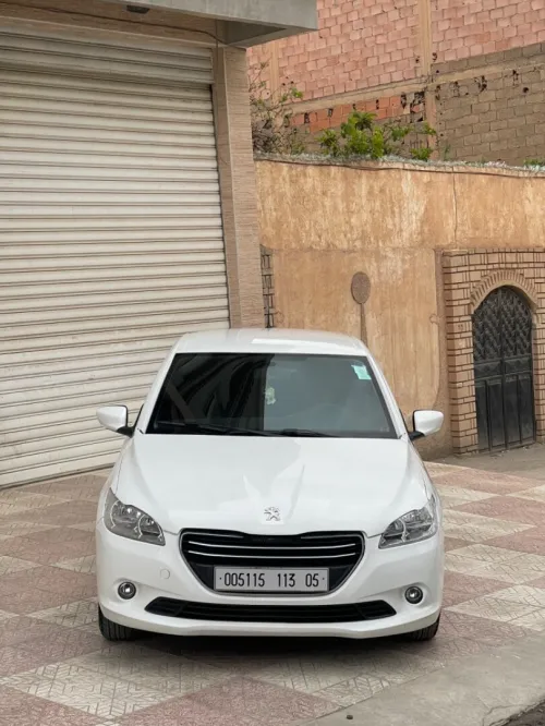Peugeot 301 2013 Allure